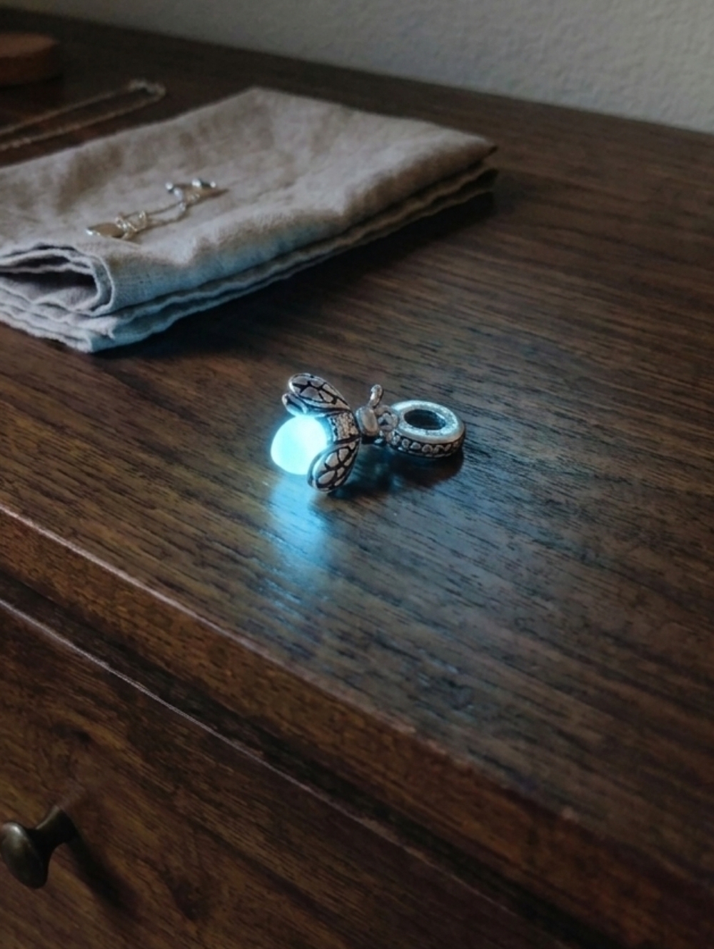 Sterling Silver Glow-in-the-Dark Firefly Dangle Charm - Picture 2 of 2